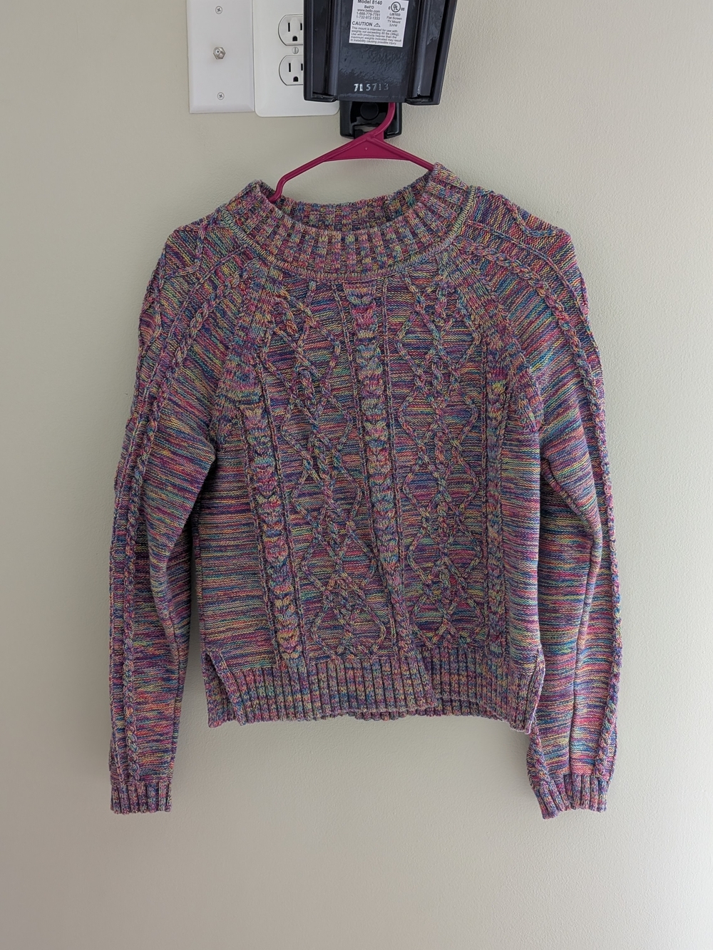 GAP Multicolor Cable-Knit Women’s Sweater